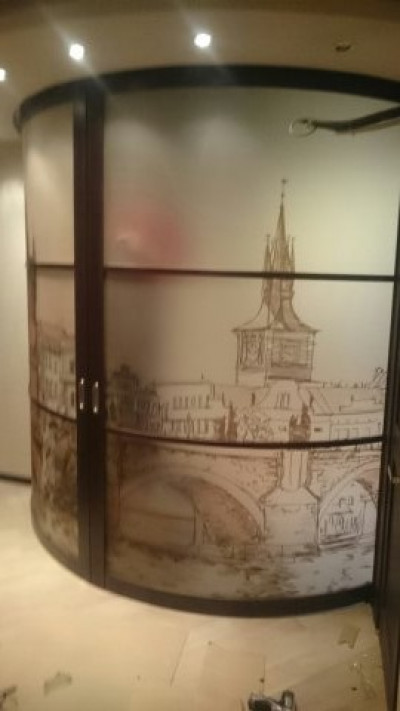радиусных,стекляных,межкомнатных,порталы